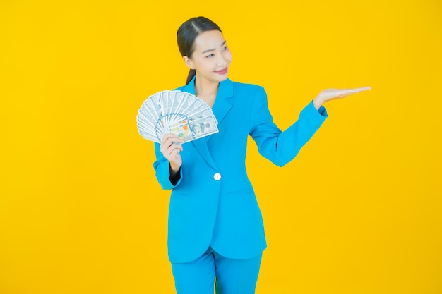 深入解析香港六合彩特码资料：打造您的中奖策略